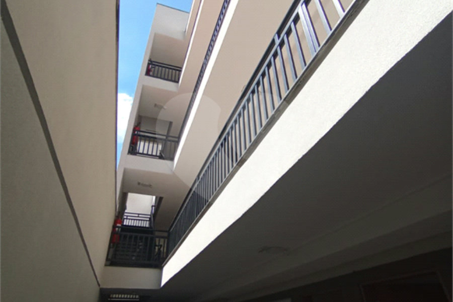 Casa à venda com 1 quarto em Parada Inglesa, São Paulo, SP