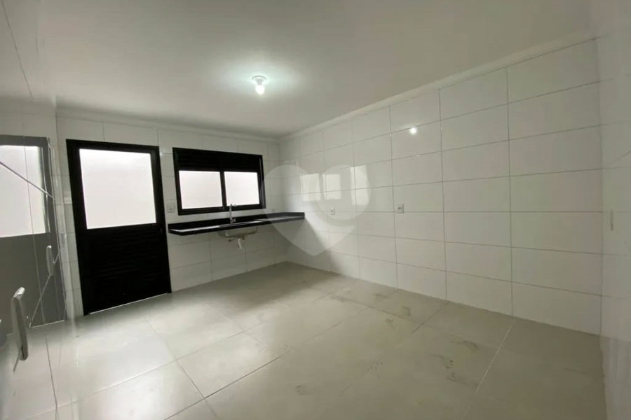 Sobrado à venda com 3 quartos, sendo 1 suíte, em Vila Guilherme, São Paulo, SP