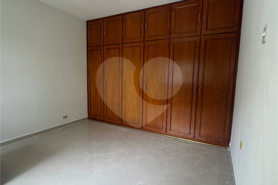 Sobrado à venda ou para alugar com 5 quartos, sendo 3 suítes, em Tucuruvi, São Paulo, SP