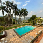 Casa à venda com 7 quartos, sendo 4 suítes, no condomínio Campos de Mairiporã Gleba 1, Mairiporã - SP