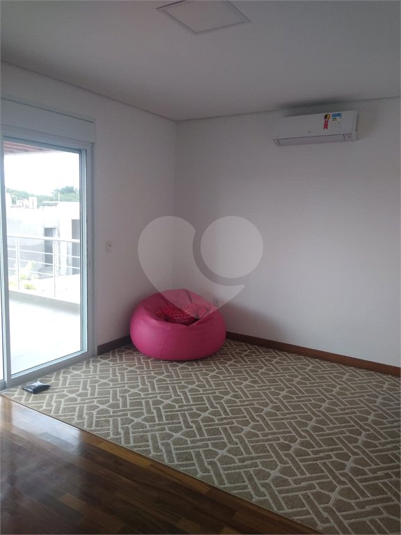 Casa à venda com 4 quartos, sendo 2 suítes,  no condomínio Damha Iii, São Carlos - SP