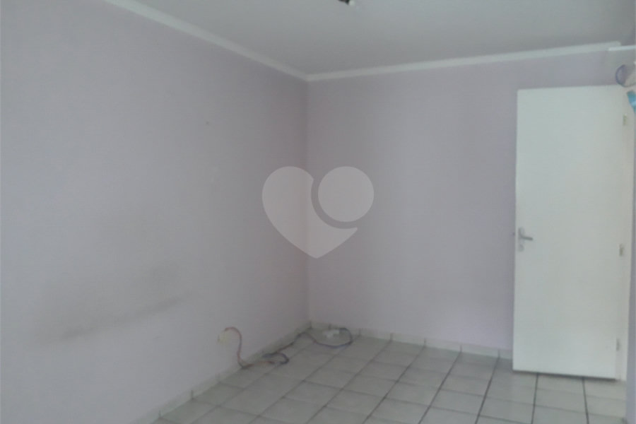 Sobrado à venda com 2 quartos em Tremembé, São Paulo, SP