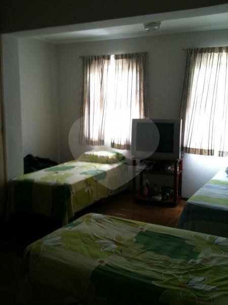 Sobrado à venda ou para alugar com 3 quartos, sendo 2 suítes, em Santana, São Paulo, SP