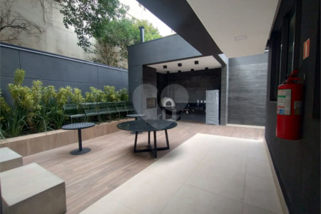 Apartamento à venda ou para alugar com 1 quarto em Cerqueira César, São Paulo, SP