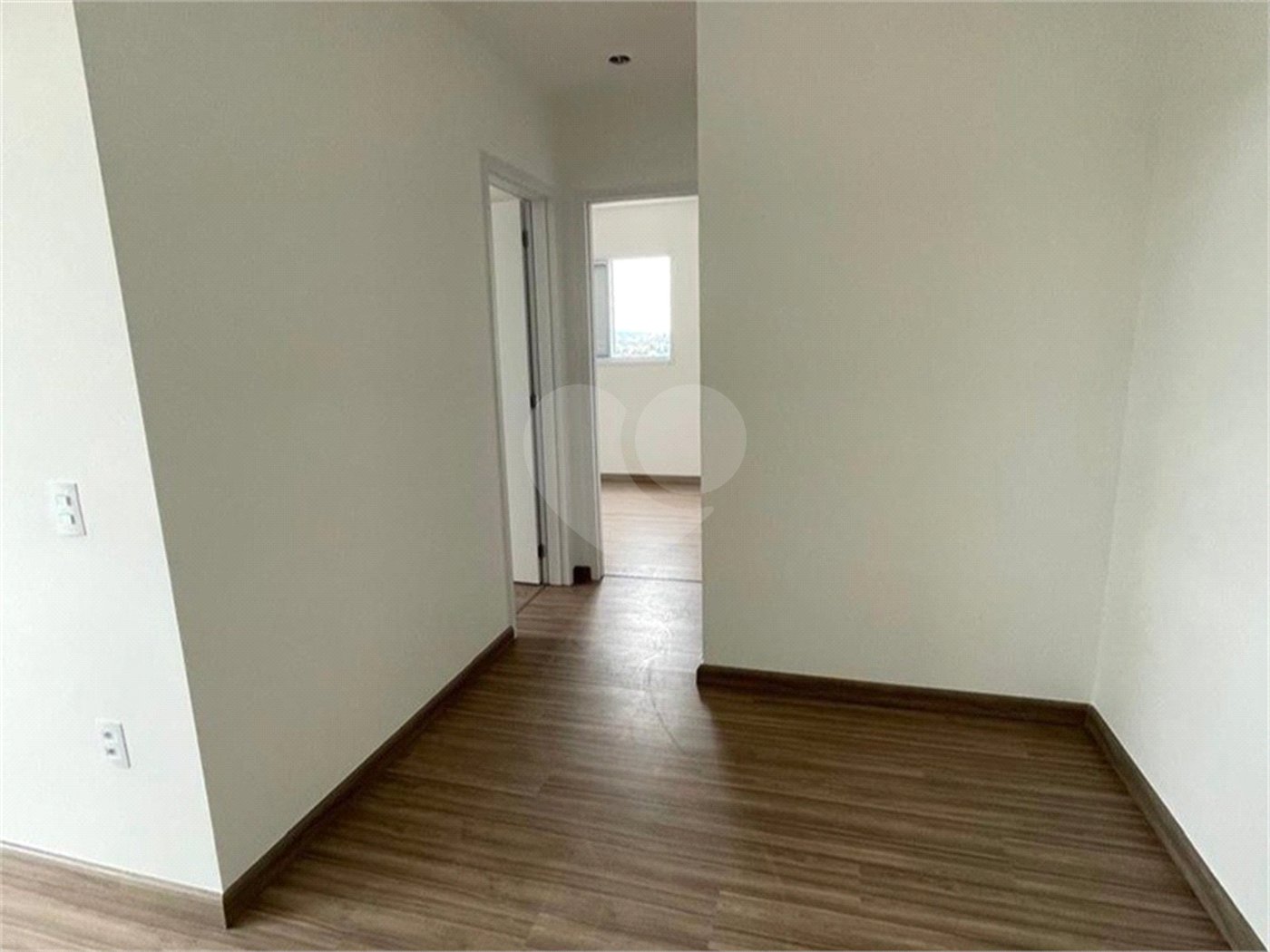 Apartamento à venda com 2 quartos, sendo 1 suíte, em Vila Hortência, Sorocaba, SP