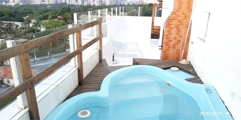 Cobertura Duplex 3 quartos - Alto da Boa Vista