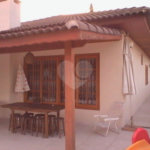 CASA TÉRREA ASSOBRADADA A VENDA NO TREMEMBÉ - 4 DORMS (2 SUÍTES), CHURRASQUEIRA E 4 VAGAS DE GARAGEM
