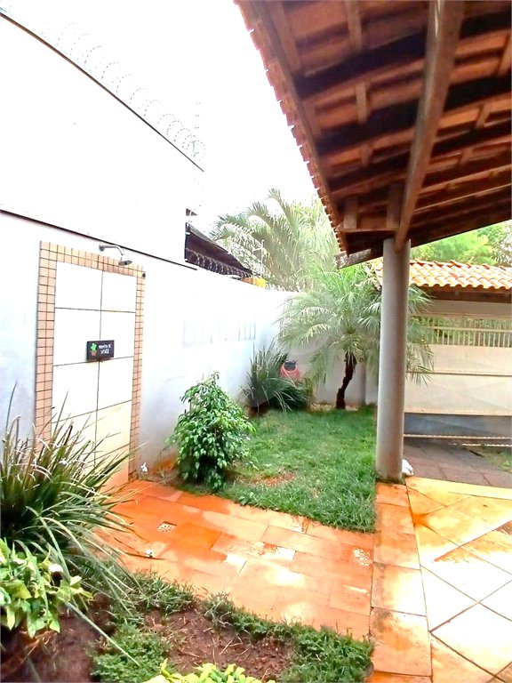 Casa à venda no Jardim Munique