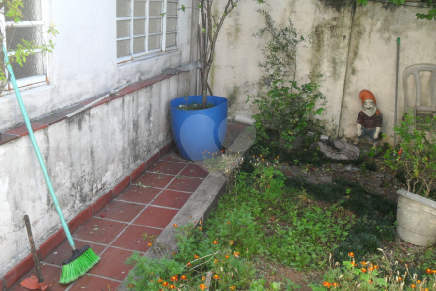 Sobrado à venda ou para alugar com 3 suítes em Vila Mascote, São Paulo, SP