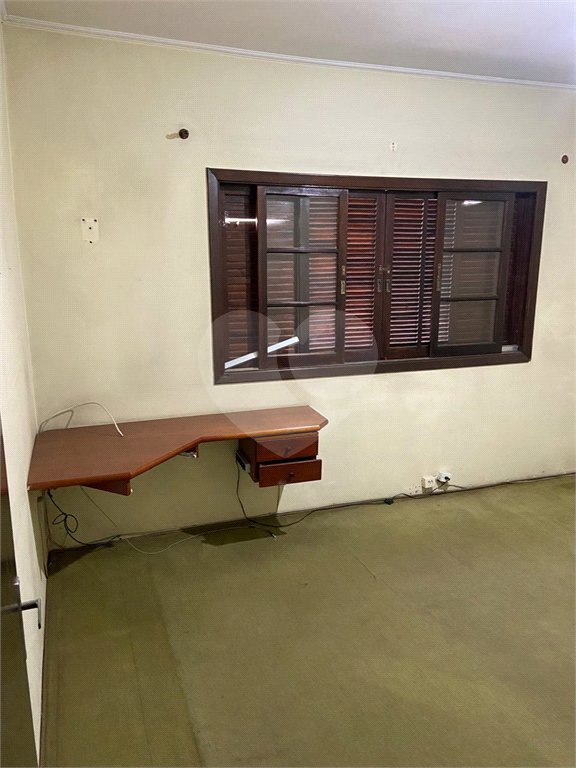 Sobrado à venda com 3 quartos, sendo 1 suíte,  em Parada Inglesa, São Paulo, SP