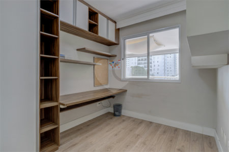 Apartamento à venda com 4 quartos, sendo 3 suítes, em Alto da Boa Vista, São Paulo, SP