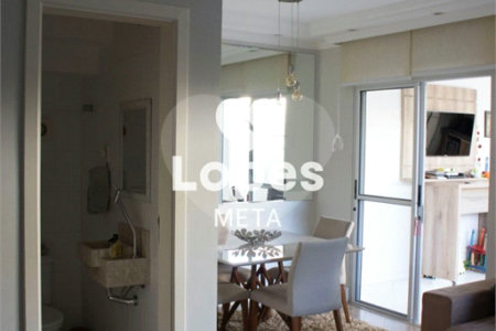 Casa à venda com 3 quartos, sendo 1 suíte, no condomínio Residence Club Villa Branca, Jacareí - SP