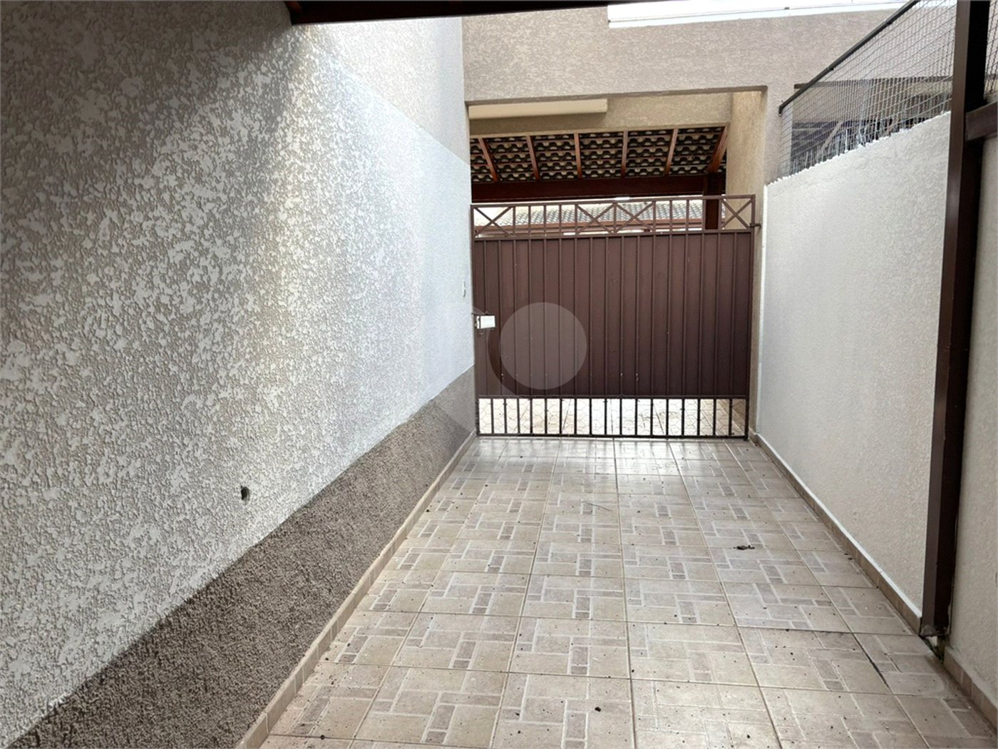 Casa em condomínio à venda com 3 quartos, sendo 1 suíte, em Jardim Estância Brasil, Atibaia, SP