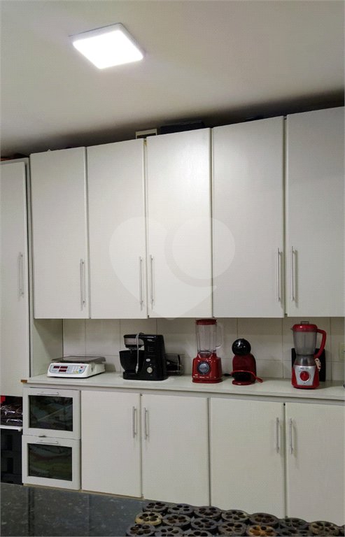 Sobrado à venda com 3 quartos, sendo 1 suíte, em Jardim Tabatinga, Guarulhos, SP
