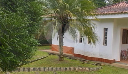 Chácara à venda com 3 quartos, sendo 2 suítes,  no Centro (canguera), São Roque, SP
