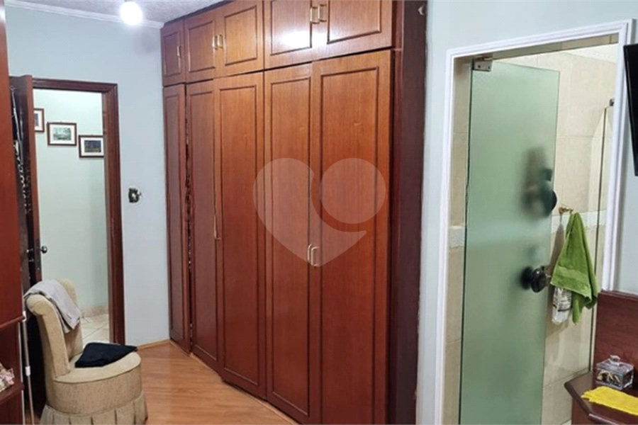 Sobrado à venda com 3 suítes em Tremembé, São Paulo, SP