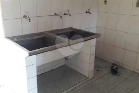 Sobrado à venda com 3 quartos, sendo 1 suíte, em Campo Belo, São Paulo, SP