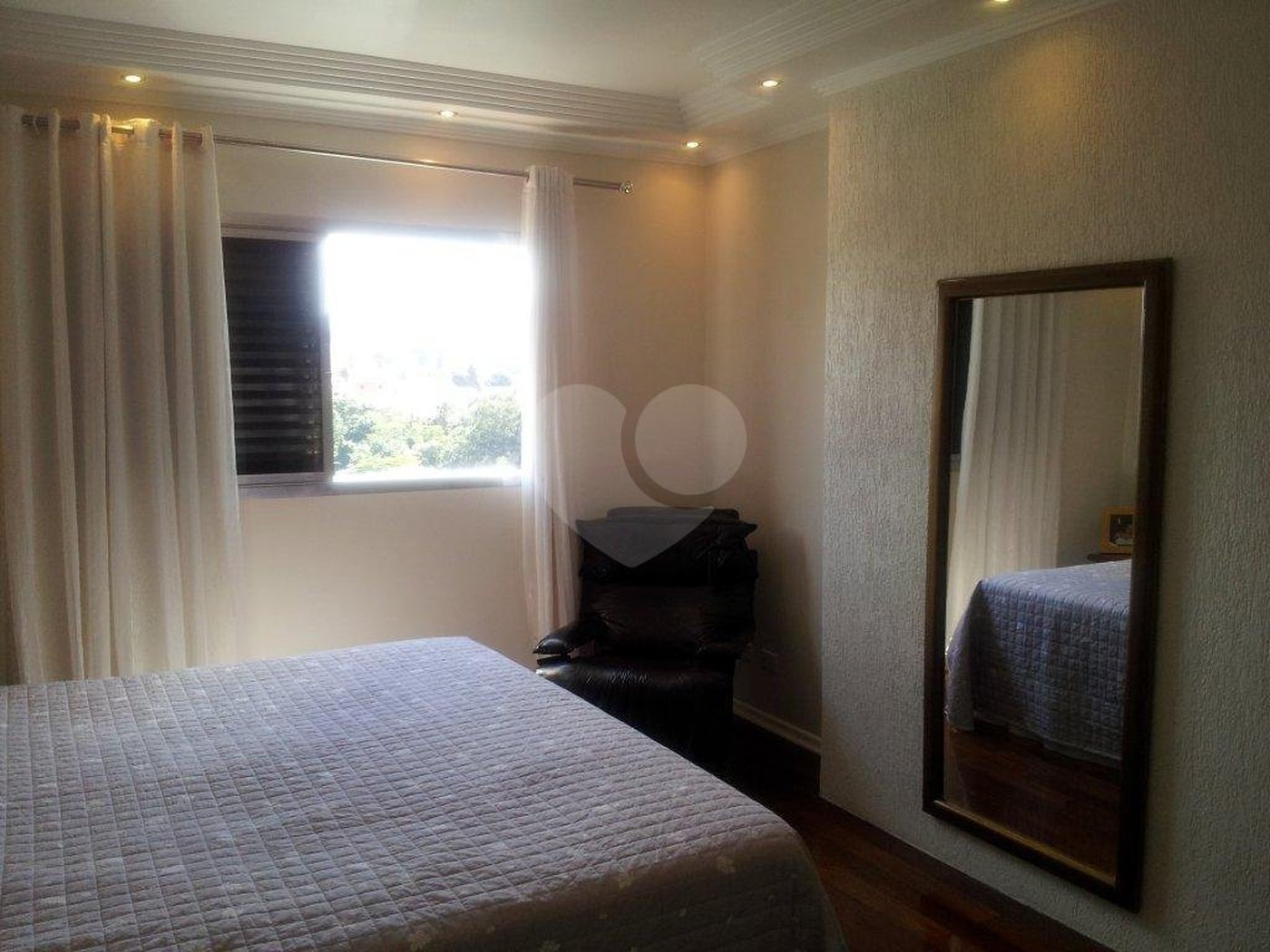 Casa à venda com 4 quartos, sendo 2 suítes, no condomínio Travessa Mário Antônio Correia,174, São Paulo - SP