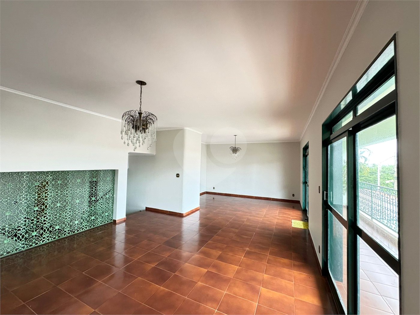 Casa à venda com 4 quartos, sendo 2 suítes, em Ribeirânia, Ribeirão Preto, SP