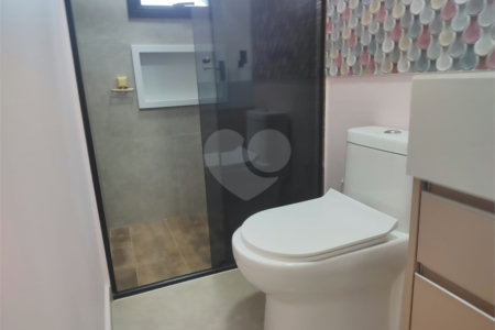Casa à venda com 2 suítes no condomínio Vue 26, Atibaia - SP