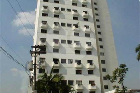 Cobertura à venda com 2 quartos, sendo 1 suíte,  em Vila Andrade, São Paulo, SP
