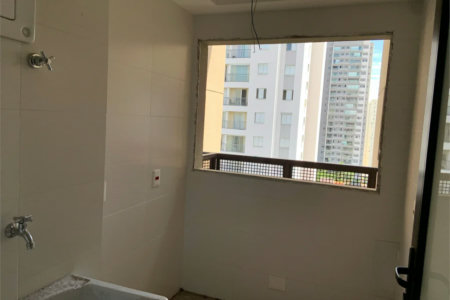 Apartamento à venda com 3 suítes em Bela Aliança, São Paulo, SP