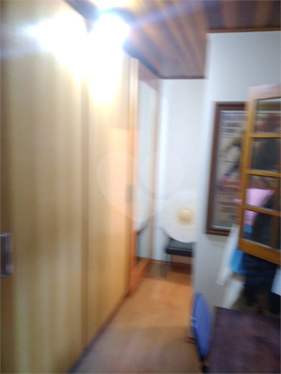 Casa à venda com 4 quartos, sendo 3 suítes, no condomínio Da Serra, São Paulo - SP