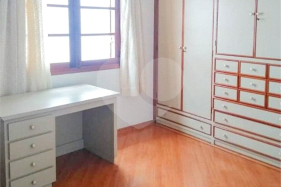 Sobrado à venda com 3 quartos, sendo 1 suíte, em Mooca, São Paulo, SP