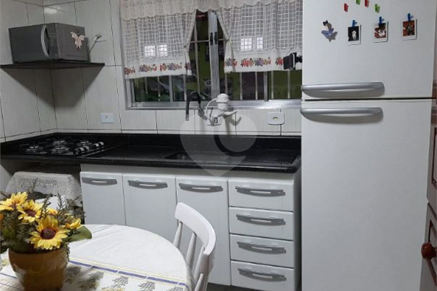 Sobrado à venda com 3 quartos, sendo 1 suíte, em Jaraguá, São Paulo, SP
