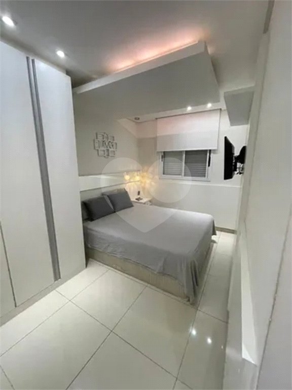 Apartamento à venda com 2 quartos, sendo 1 suíte, no Centro, São José dos Campos, SP