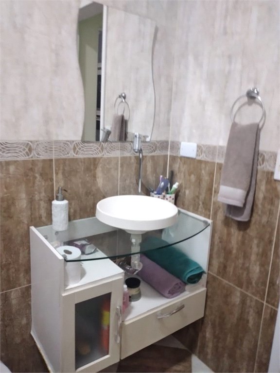 Casa à venda com 2 quartos, sendo 1 suíte, em Serpa, Caieiras, SP