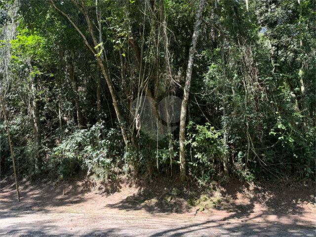 Terreno à venda no condomínio Alpes da Cantareira, Mairiporã - SP