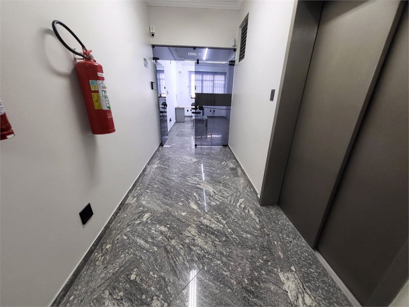 Apartamento Residencial à venda, Encruzilhada, Santos - AP1360.