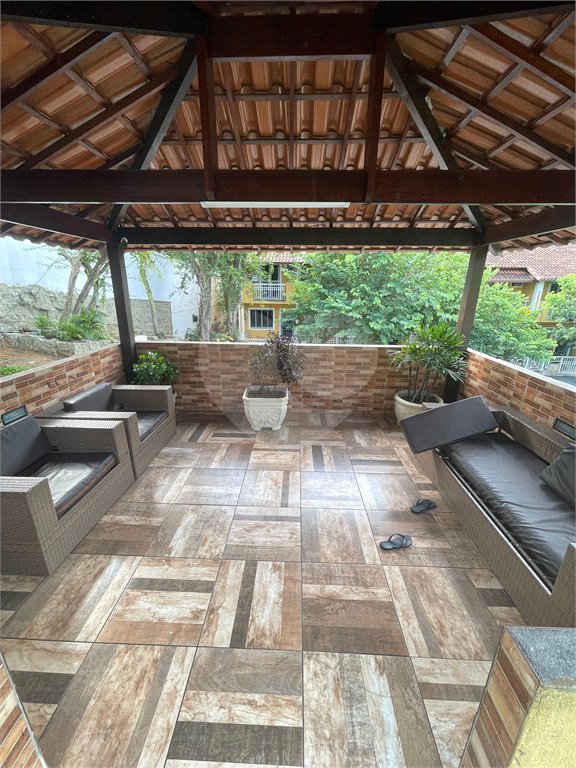 Casa à venda com 2 quartos no condomínio Athenas, Rio de Janeiro - RJ
