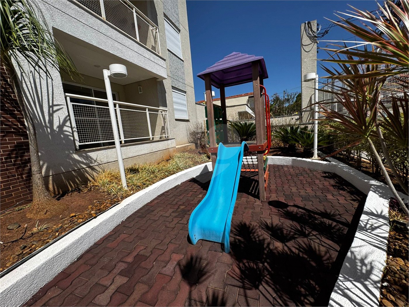 Apartamento à venda ou para alugar com 3 quartos, sendo 1 suíte,  em Vila Trujillo, Sorocaba, SP