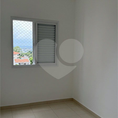 Apartamento à venda com 3 quartos, sendo 1 suíte,  em Jardim Nova Era, Salto, SP