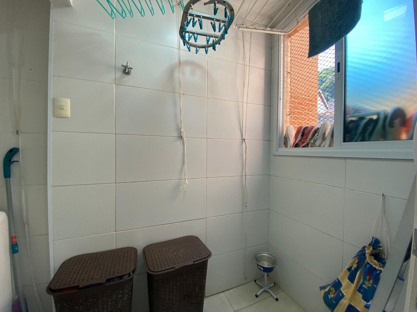 Casa com 2 dormitórios à venda, 127 m² por R$ 640.000,00 - Marapé - Santos/SP