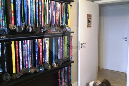 Casa à venda com 4 quartos, sendo 3 suítes, em Vila Tramontano, São Paulo, SP