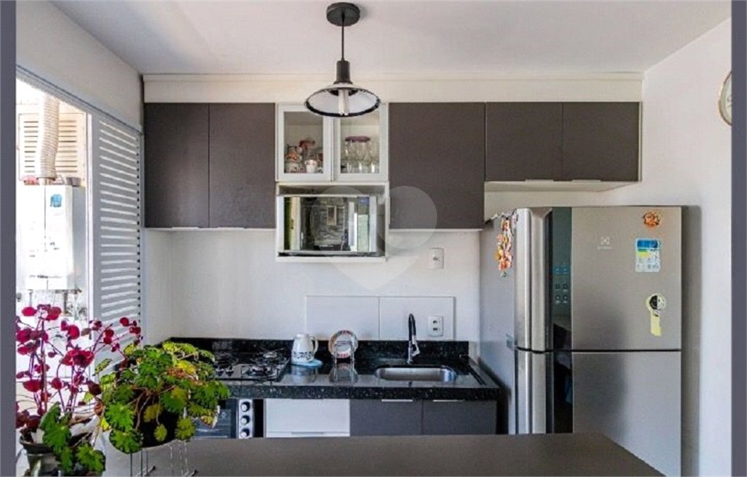 Apartamento à venda com 2 quartos em Parque Industrial Tomas Edson, São Paulo, SP