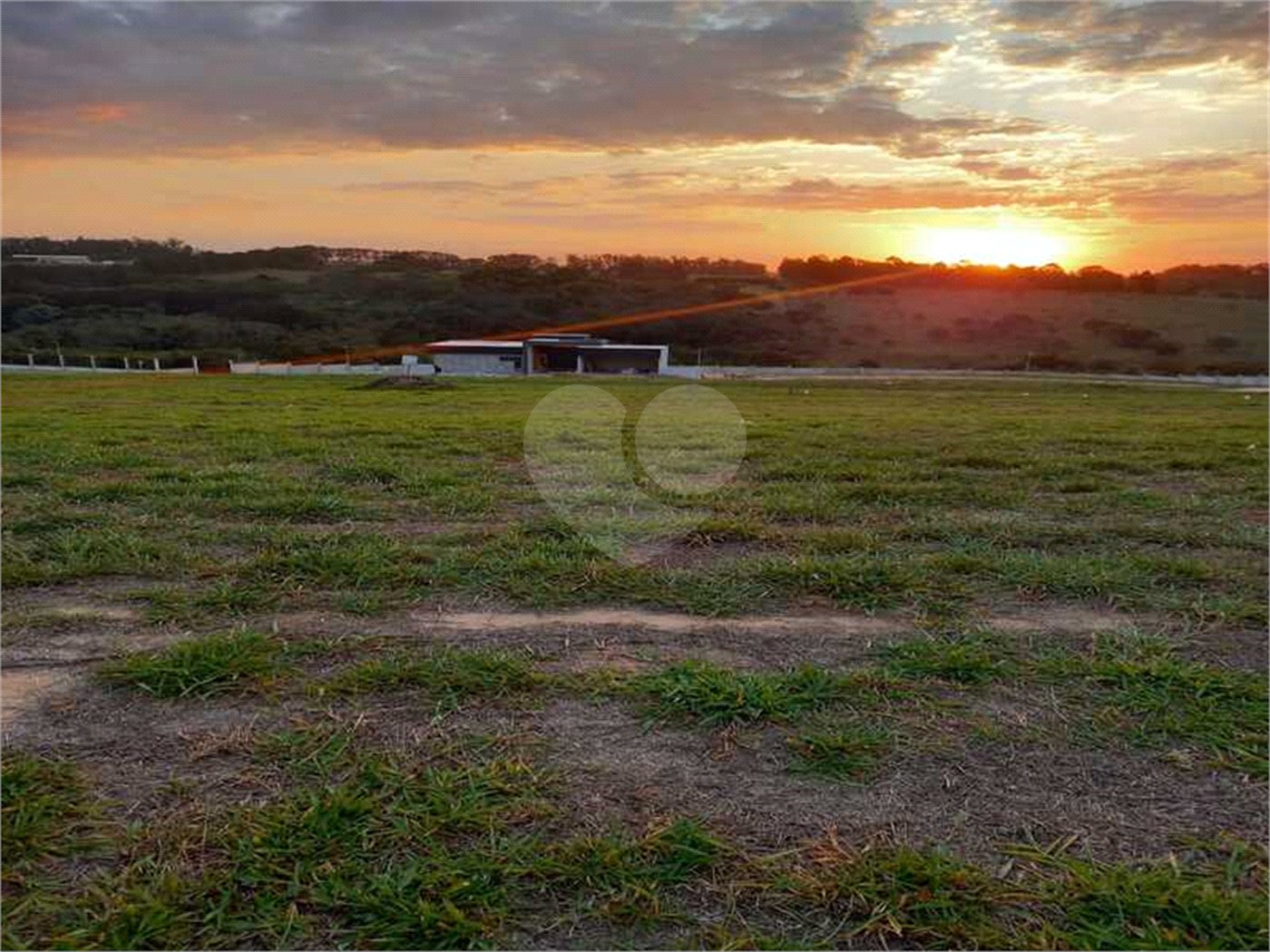 Terreno à venda no condomínio Reserva Petrus, Indaiatuba - SP