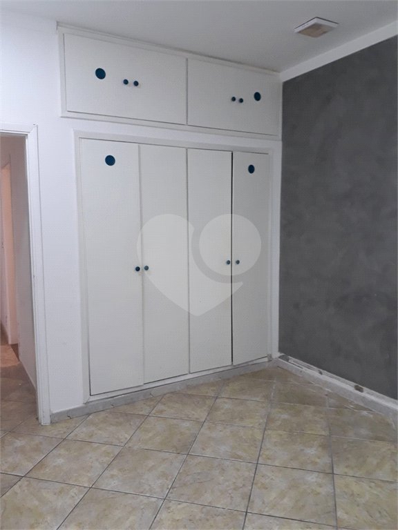 Casa à venda com 2 quartos no Centro, Itu, SP