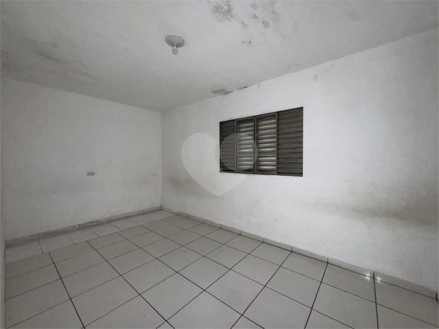 Sobrado à venda com 2 quartos em Vila Antonieta, São Paulo, SP