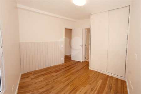 Apartamento à venda com 3 suítes em Vila Romana, São Paulo, SP