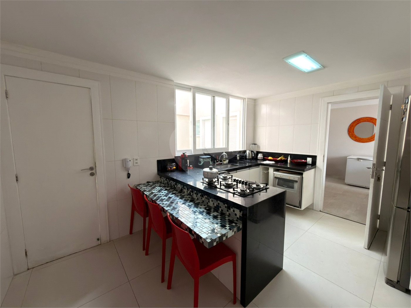 Casa à venda com 4 suítes em Portinho, Cabo Frio, RJ