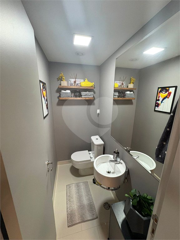 Apartamento à venda com 2 quartos, sendo 1 suíte,  em Vila Andrade, São Paulo, SP