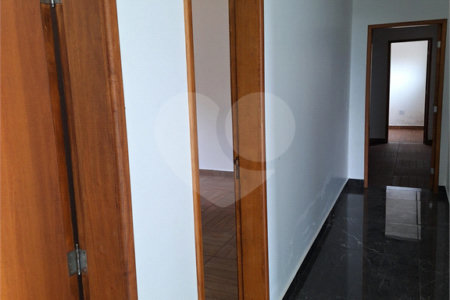 Casa em condomínio à venda com 3 suítes no Centro, Bom Jesus dos Perdões, SP