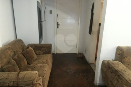 Apartamento à venda com 2 quartos no Centro, Rio de Janeiro, RJ