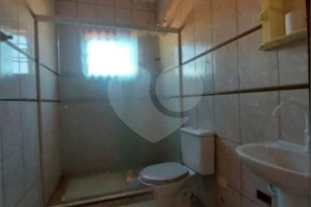 Sobrado à venda com 3 quartos, sendo 1 suíte, em Vila Piauí, São Paulo, SP