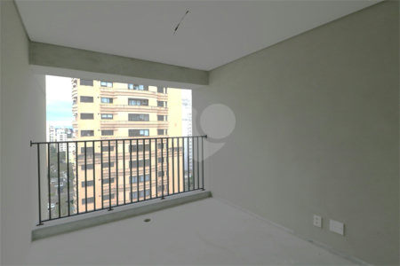 Apartamento à venda com 3 suítes em Moema, São Paulo, SP