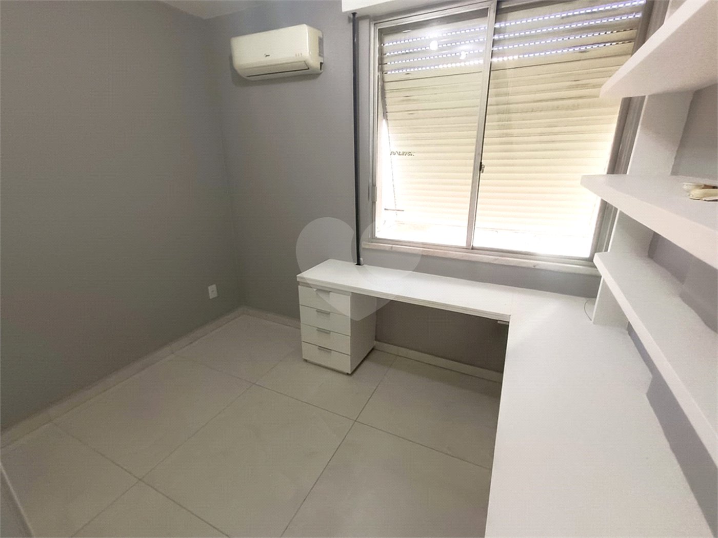 Apartamento à venda com 3 quartos, sendo 1 suíte, em Rio Comprido, Rio de Janeiro, RJ